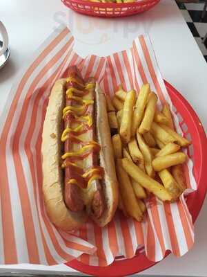 The Fabulous 50's Diner