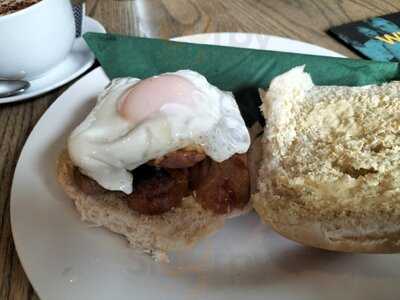 Fork & Brush Arts Cafe