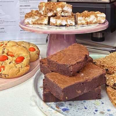 A Pinch Of Salt - Morningside