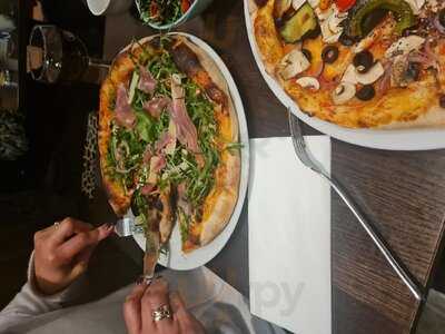 Dini Pizza And Espresso Bar