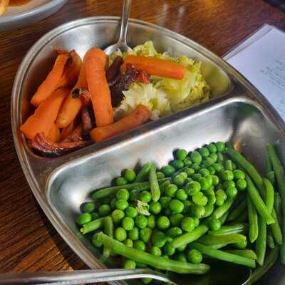 West End House Tavern