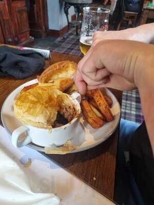 West End House Tavern