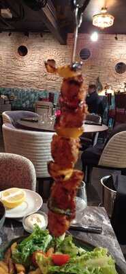 Edesia Restaurant Bar & Lounge