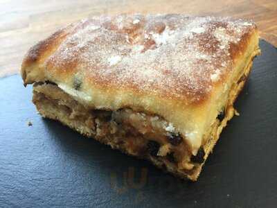 The Little Bakehouse