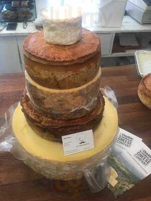 The Little Bakehouse