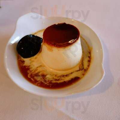 Bouchon Racine At The Three Compasses