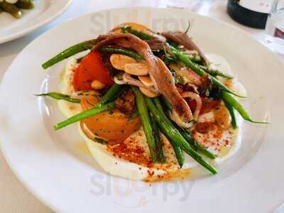 Bouchon Racine At The Three Compasses