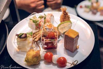 World Dorado Steakhouse