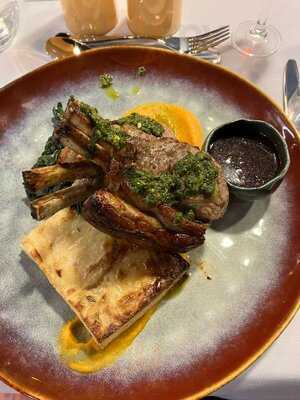 Howling Wolf Artisan Bakery And Cafe