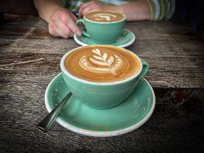 200 Degrees Coffee Shop