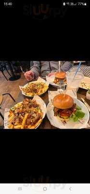 Castle Burgers Llangollen