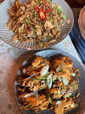 Suki Suki Street Food & Bar