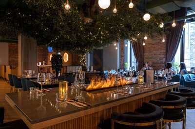 Oche The Strand Restaurant