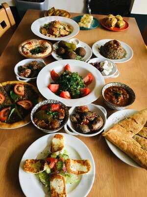Damas Kitchen Mediterranean