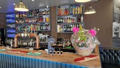 Casablanca Bar & Lounge