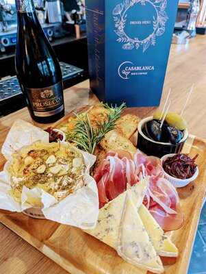 Casablanca Bar & Lounge