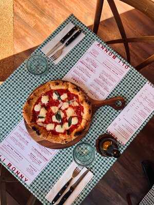 Oli Bonny Pizza