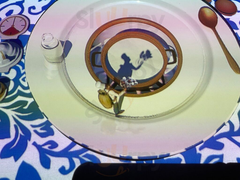 Le Petit Chef - London