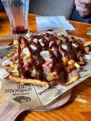 The Black Lion (blackdfordby)