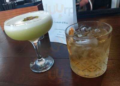 St John's - Bar & Restaurant