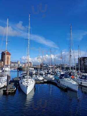 Glenally Marina Cafe