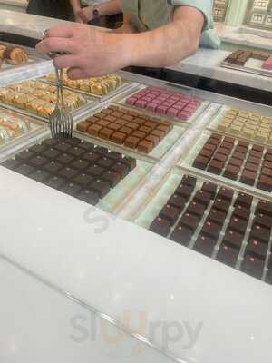 Prada Cafe Harrod's London