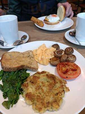 The Dutch House Cafe