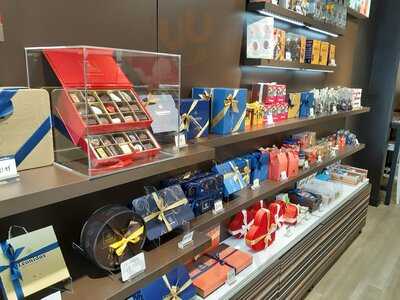 Leonidas Exeter Chocolate Cafe