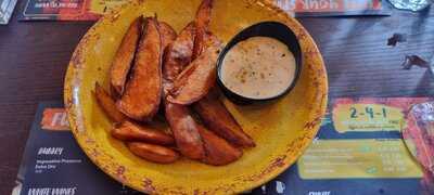 Banana Tree O2 Arena