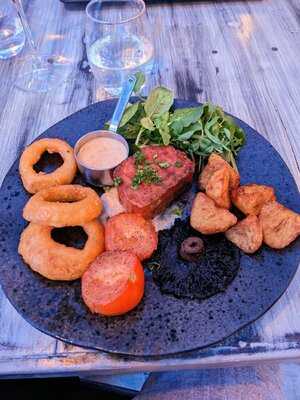 Reishi Plant Kitchen