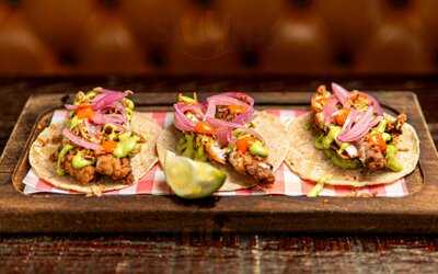 Hickory's Smokehouse Huddersfield - Photo 7