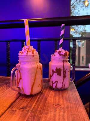 Jammed Artisan Burger Bar