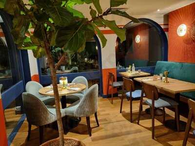 Seven Hills Restaurant, Bar And Terrace