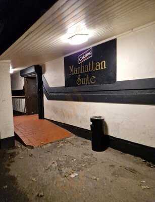 Broadway Country Club.