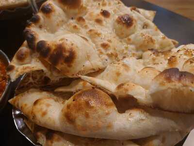 Fishtail Lounge And Bar