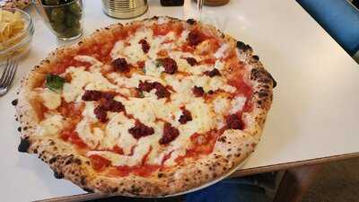 Rudy's Pizza Napoletana - Tottenham Court Road