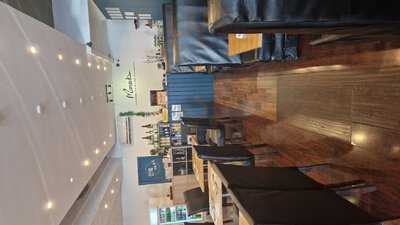 Manzoku Japanese And Korean Restaurant