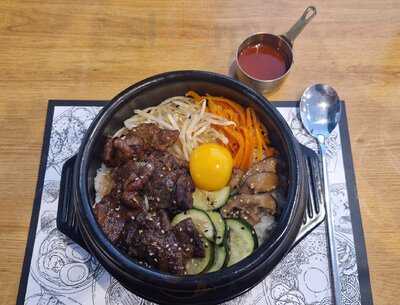 Manzoku Japanese And Korean Restaurant