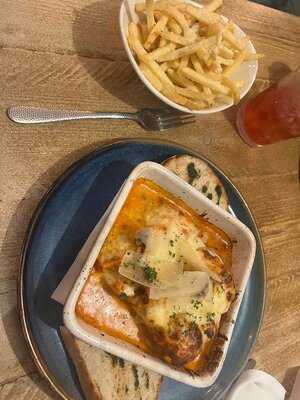 Alba The Restaurant And Claremont Hotel