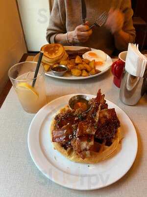 The Breakfast Club Seven Dials