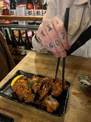 Bento Japanese Streetfood & Izakaya