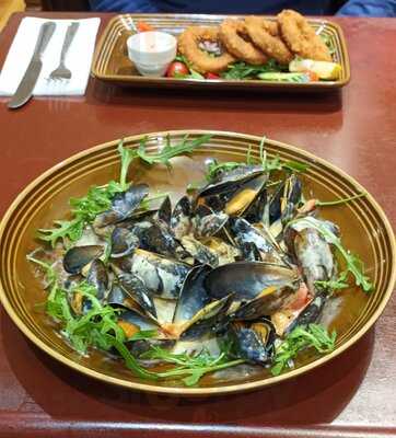 Blue Heaven Bar And Grill