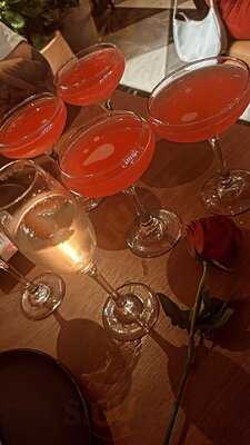 Garten Bar - Grill & Cocktails