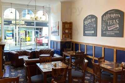 Lawrence's Coffee House