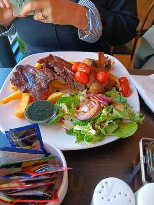 Artisan Cafe And Bistro