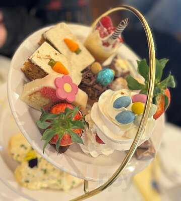 Mama Doreen's Emporium