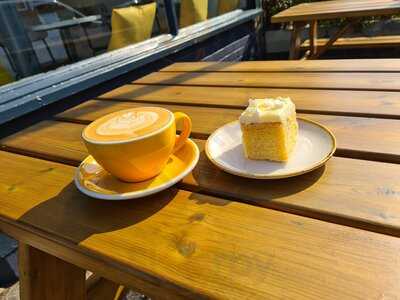 The Canny Goat Heaton