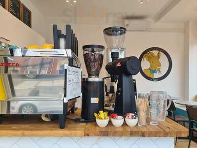 The Canny Goat Heaton