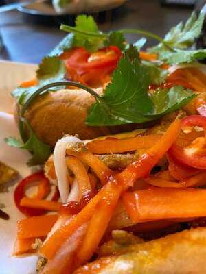 Four Seasons Vietnamese Restaurant