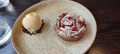 Pravaas - South Kensington